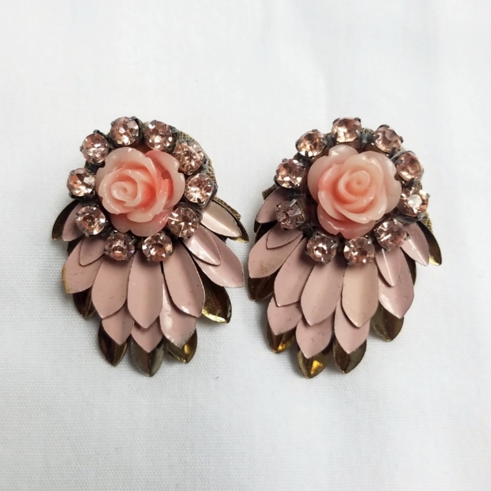 Anthropologie Deepa Gurnani Rose Talon Earrings